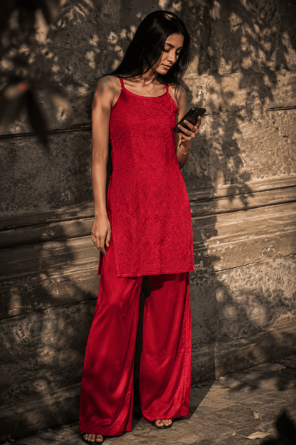 Handcrafted detail of Viscose Spaghetti Pant Set